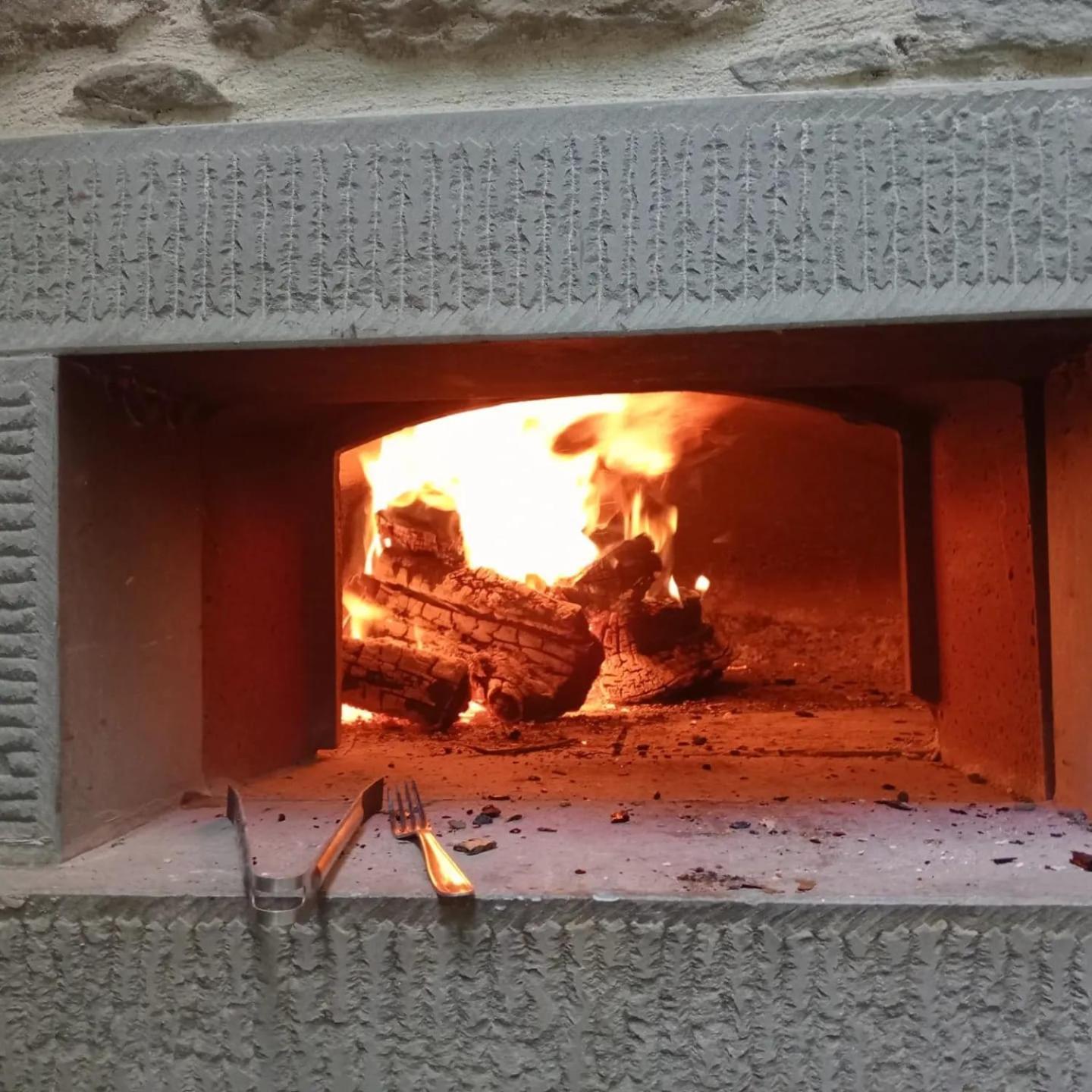 Rifugio Asqua Villa Poppi Bagian luar foto